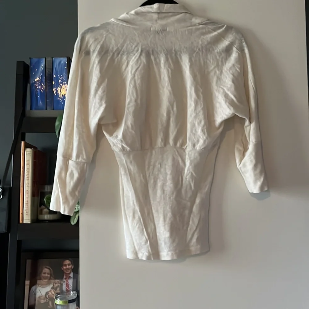 Theory Cream Top - Picture 4 of 4